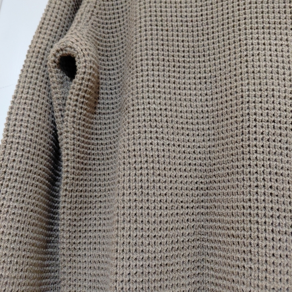 🎉HOST PICK🎉 NWT - PjPaul Jones Men Crew Neck Sweater Sz.Med/Women XL - Picture 4 of 10